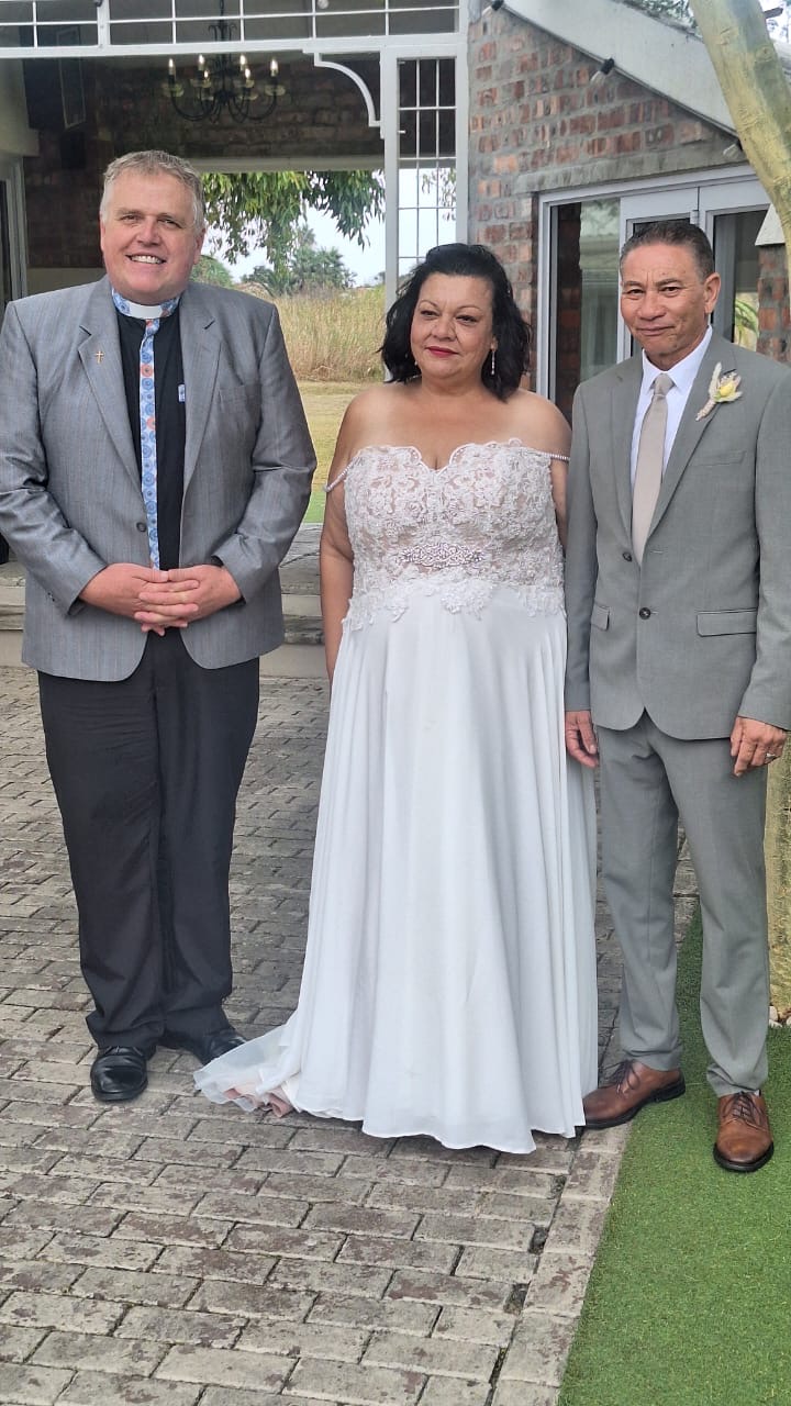 Wedding ceremony by Dr. Gerrit Rademeyer in Madibeng
