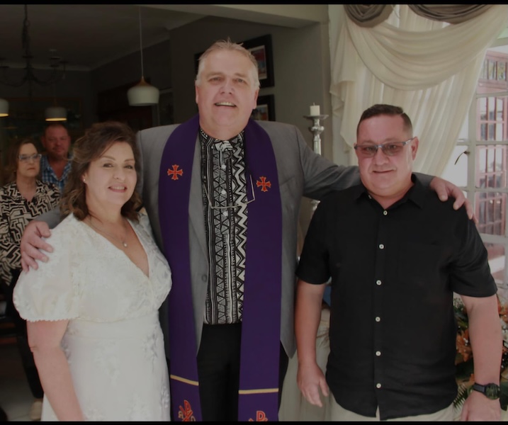 Wedding ceremony by Dr. Gerrit Rademeyer in Madibeng