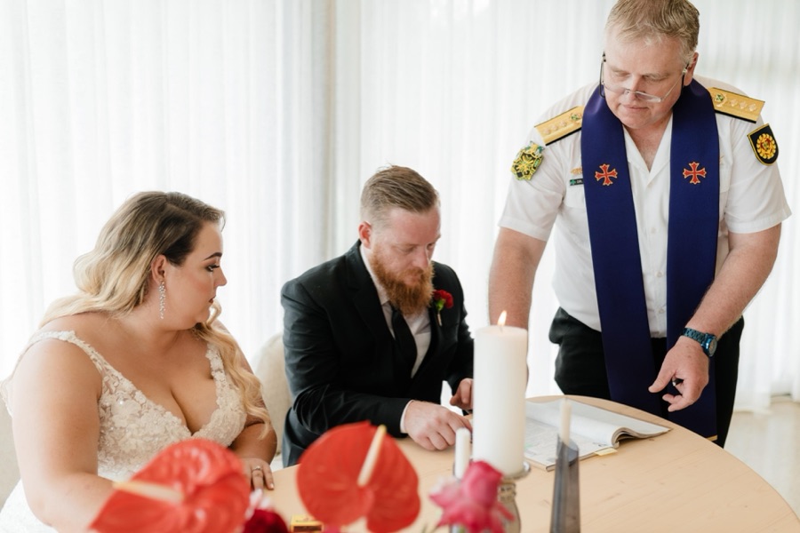 Wedding ceremony by Dr. Gerrit Rademeyer in Madibeng