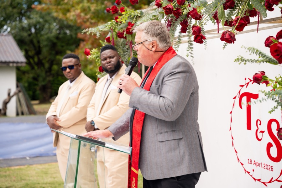 Wedding ceremony by Dr. Gerrit Rademeyer in Madibeng