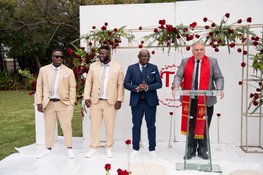 Wedding ceremony by Dr. Gerrit Rademeyer in Madibeng